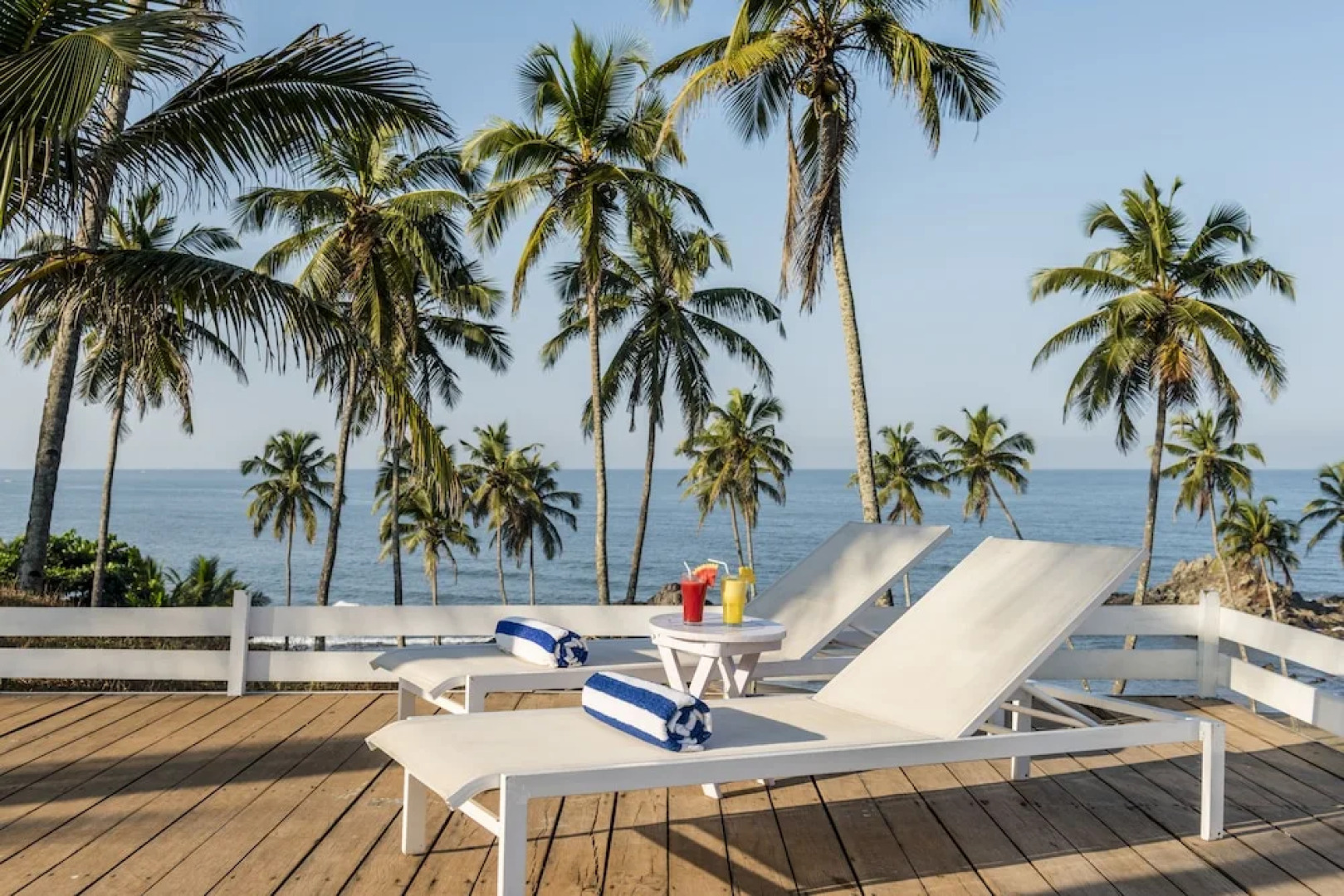 Casa Vagator by Svenska