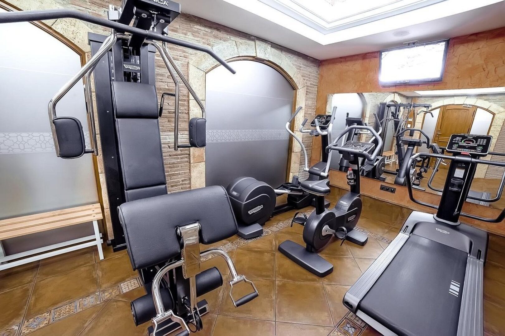 Hotel Nuevo Torreluz