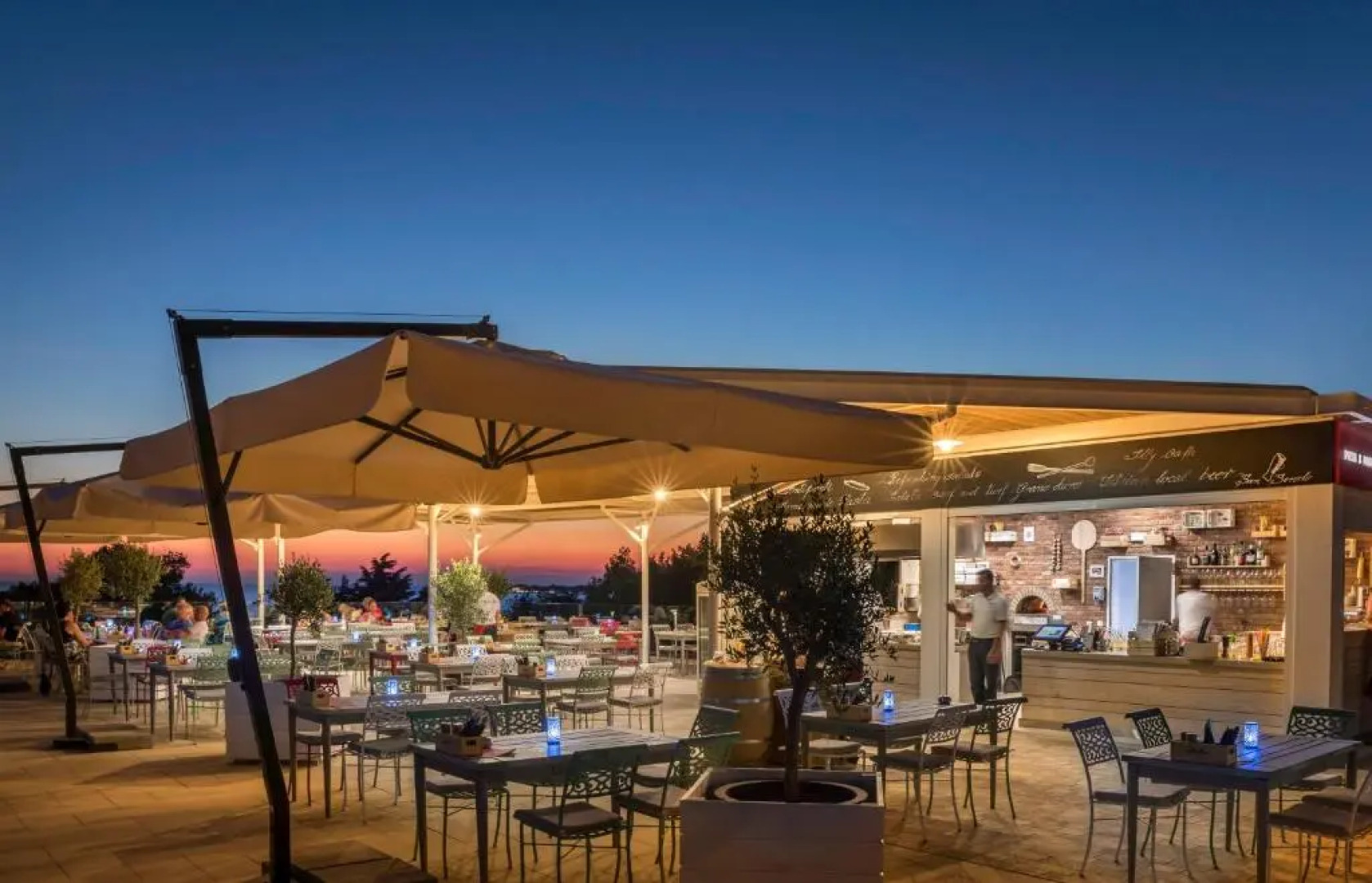 Mobilhome Victoria Camping Lanterna