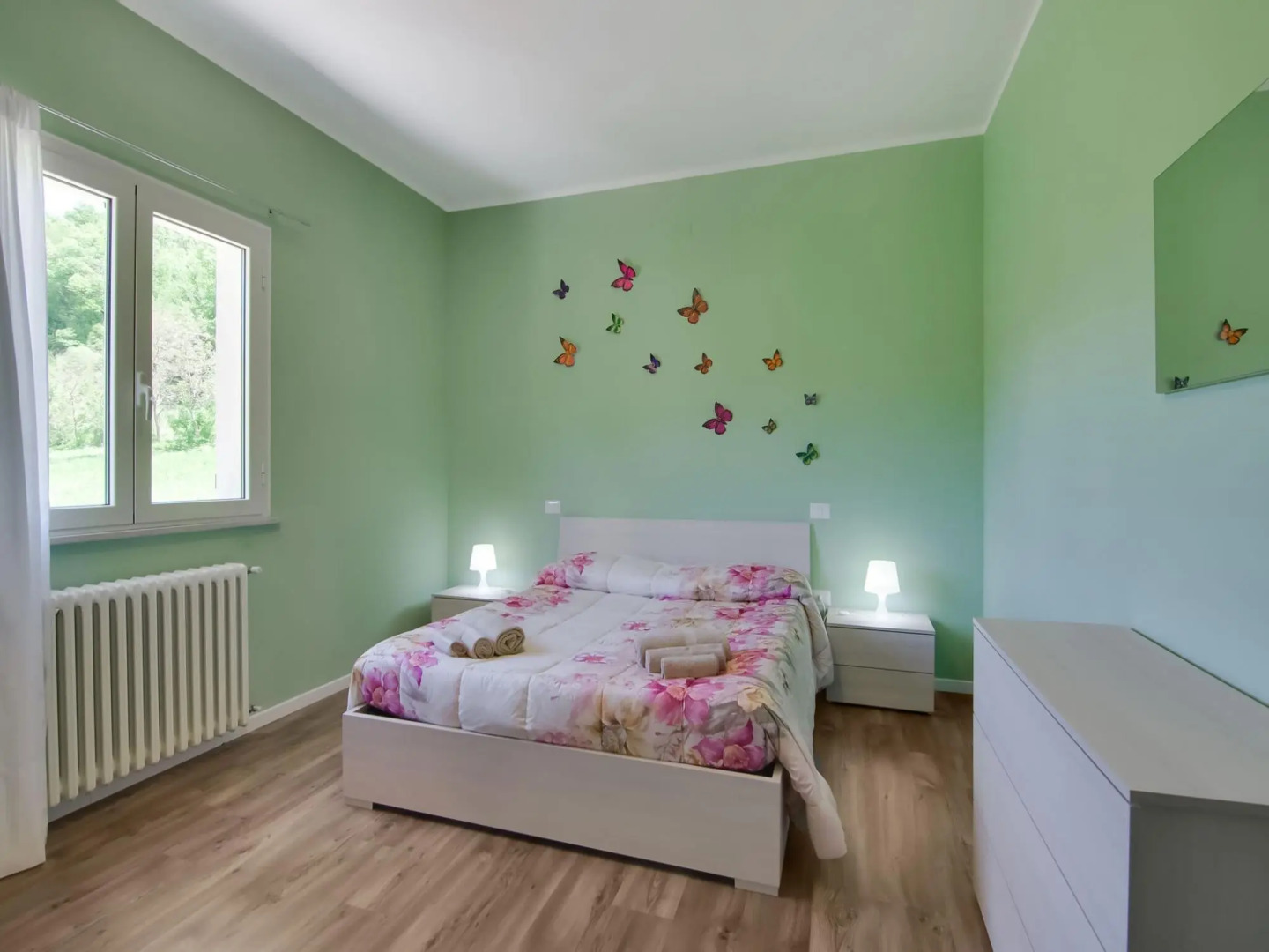 Pretty holiday home in Borgo Pace with a terrace and bbq