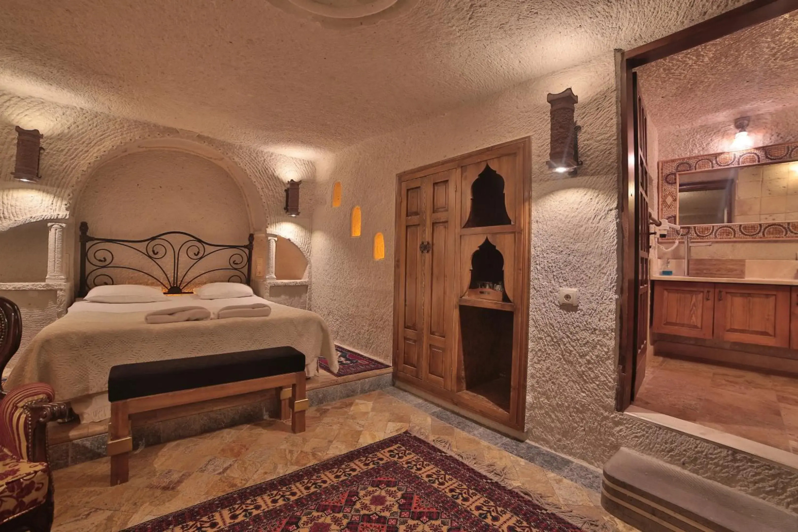 Local Cave House Hotel