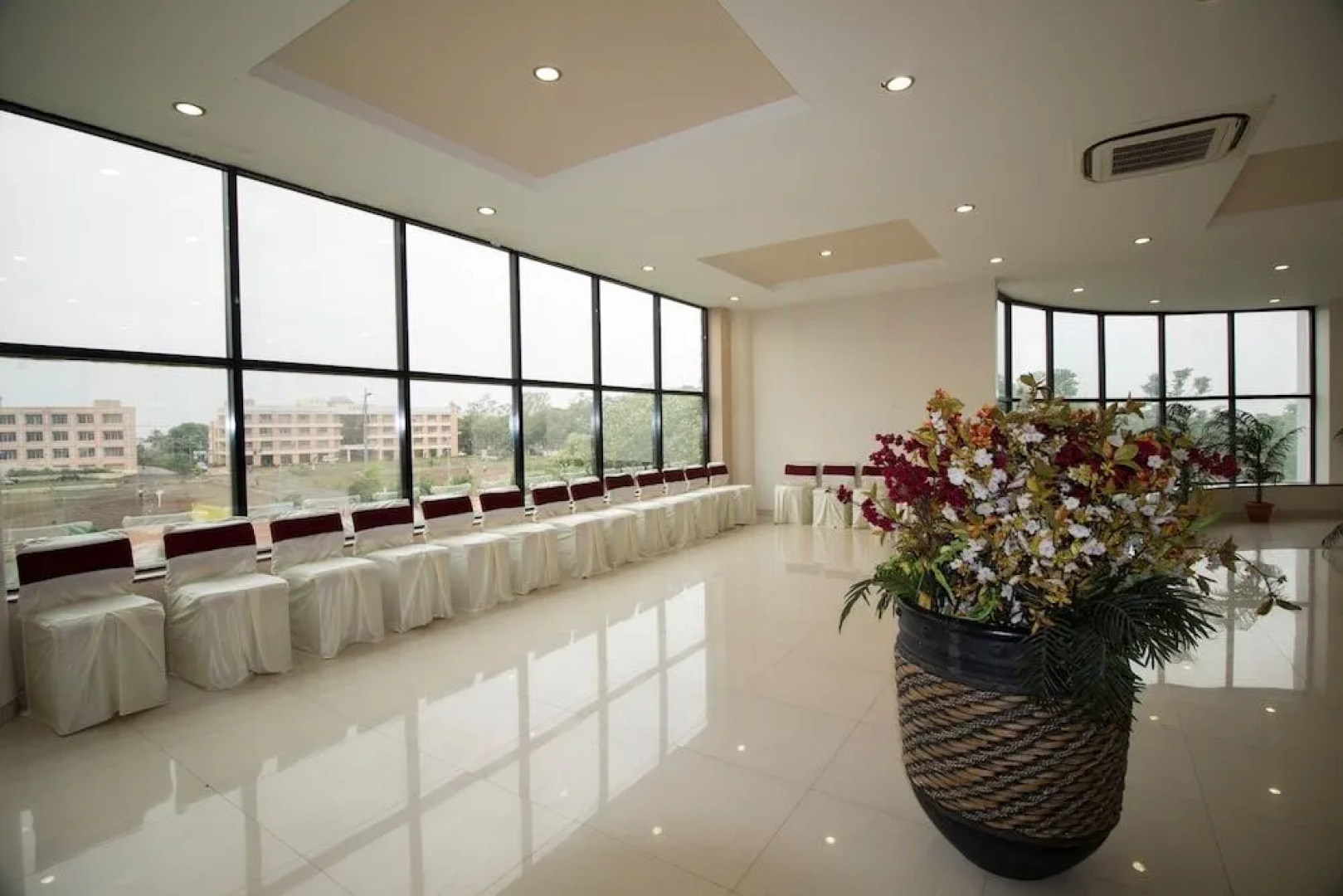 Grand Sarovar Portico