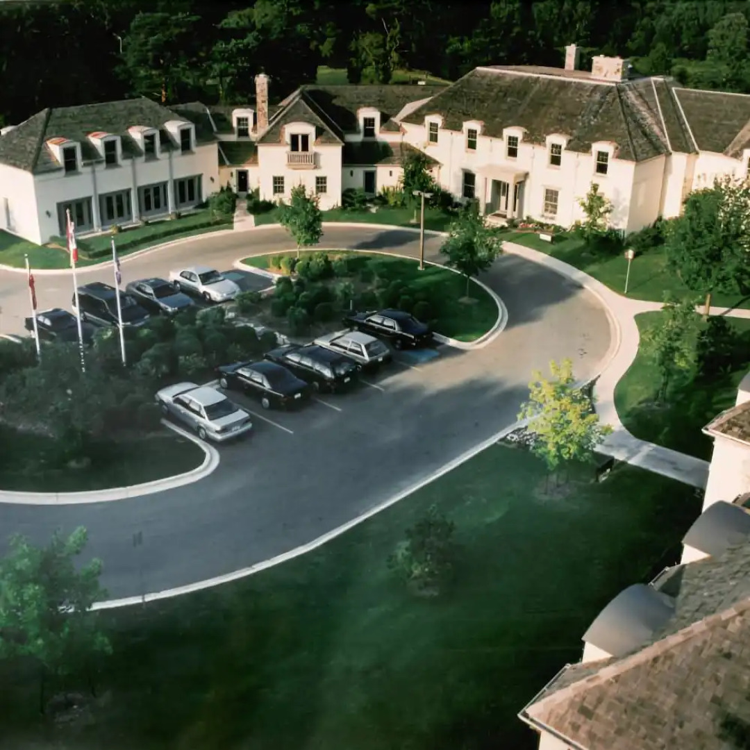 The Windermere Manor Hotel & Conference Center