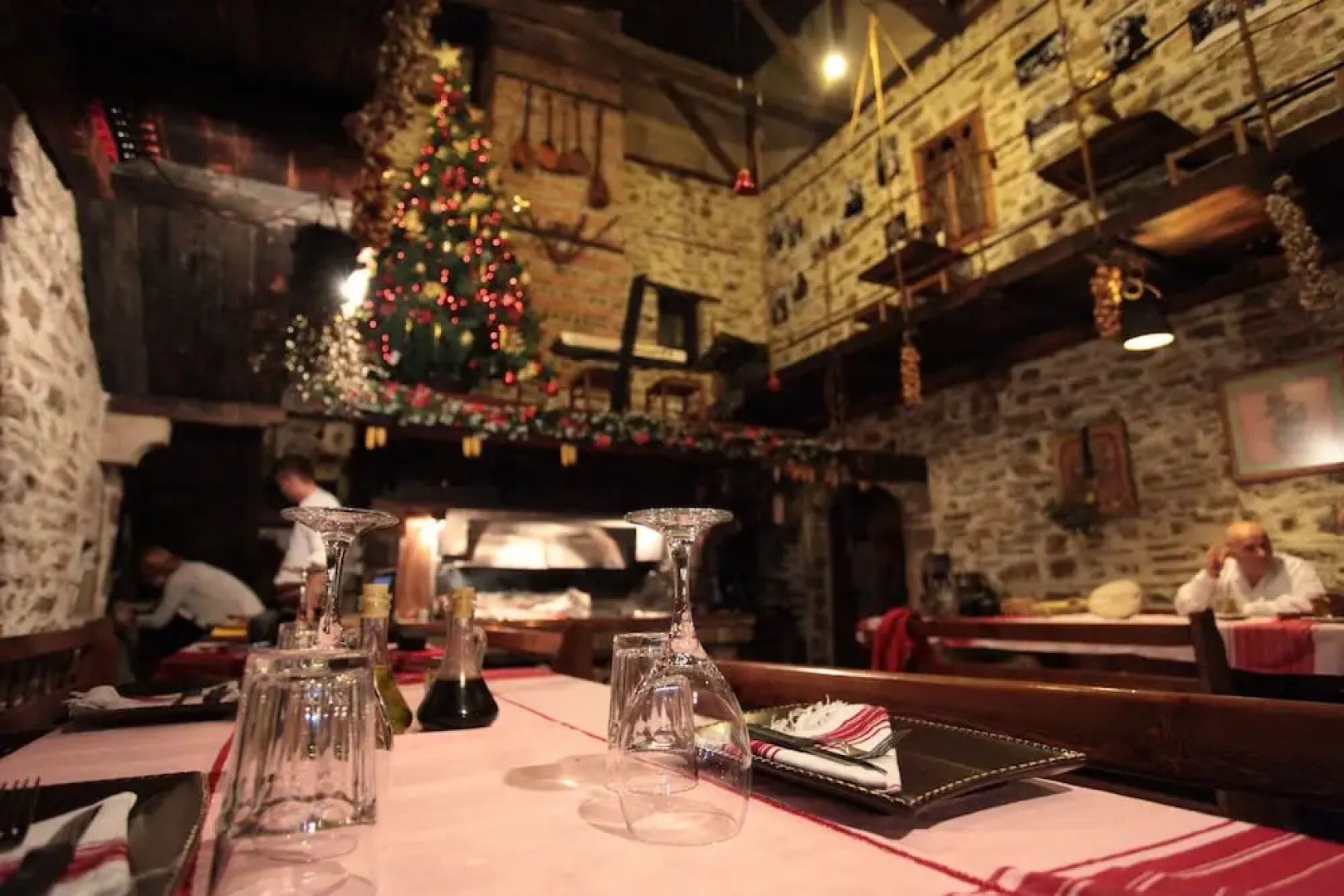 Tradita Gege & Toske