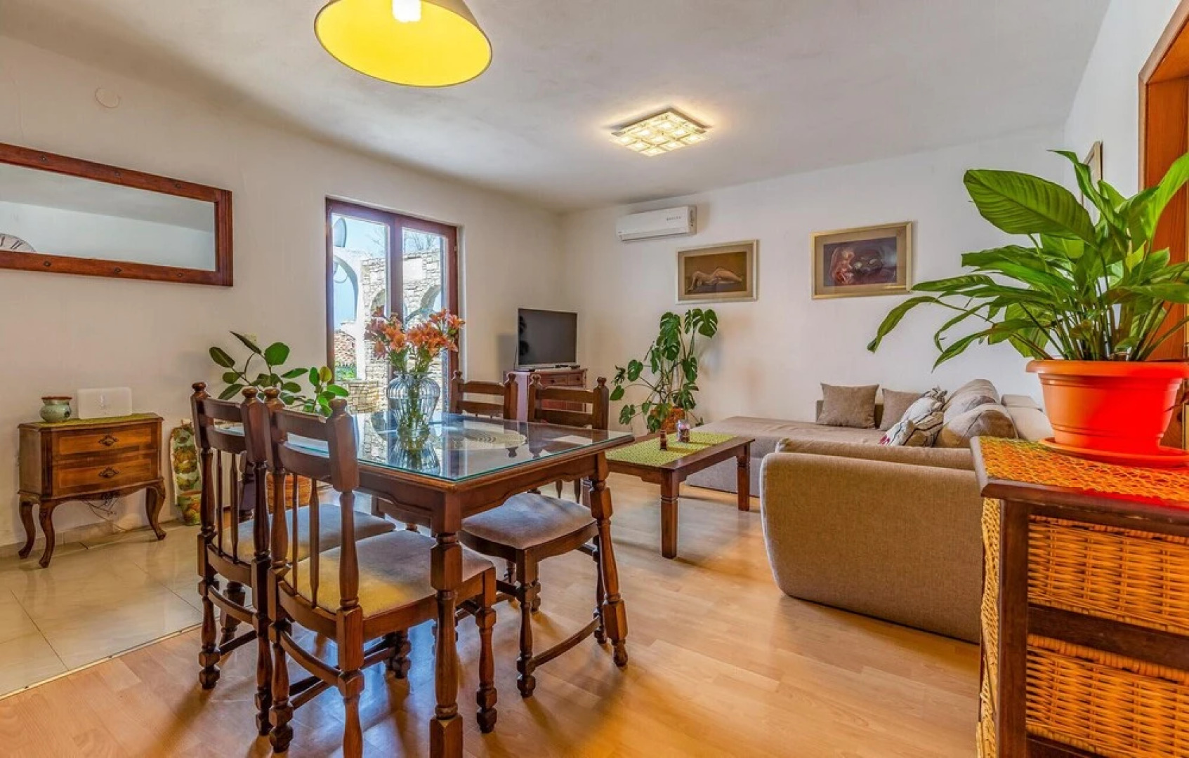 Beautiful Home in Medulin With Wifi and 4 Bedrooms