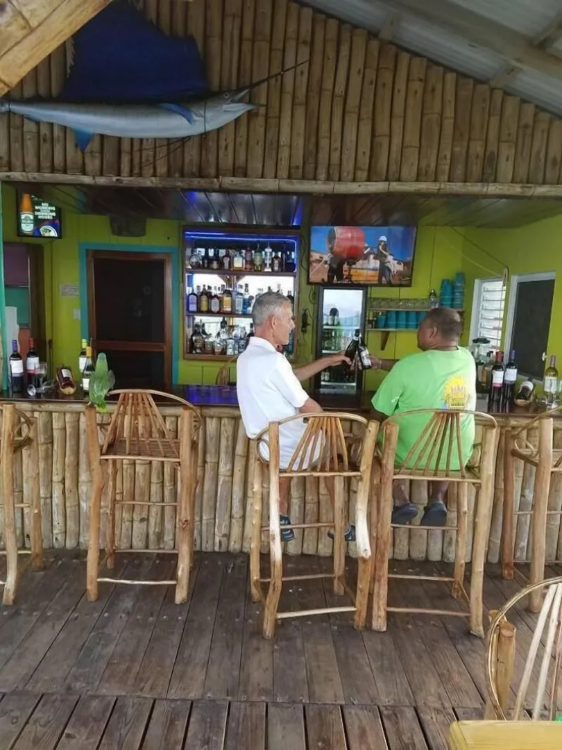 King Lewey's Island Resort