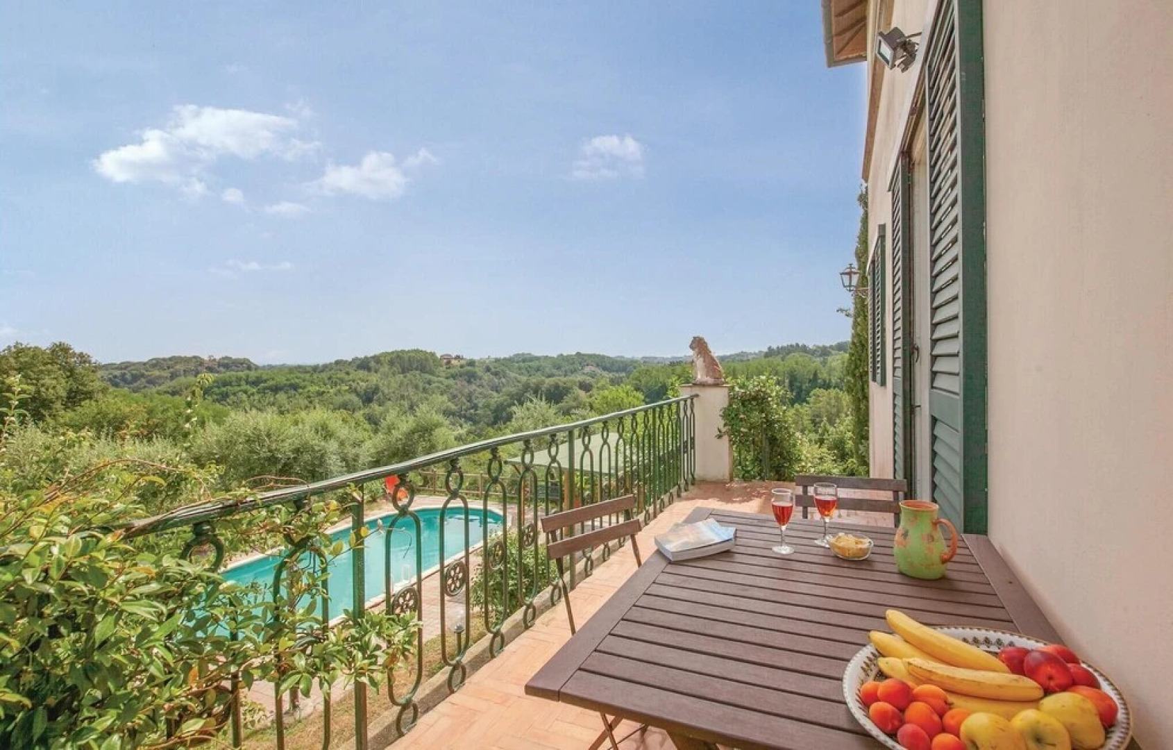 Beautiful Home in Crespina PI With 5 Bedrooms, Wifi and Private Swimming Pool