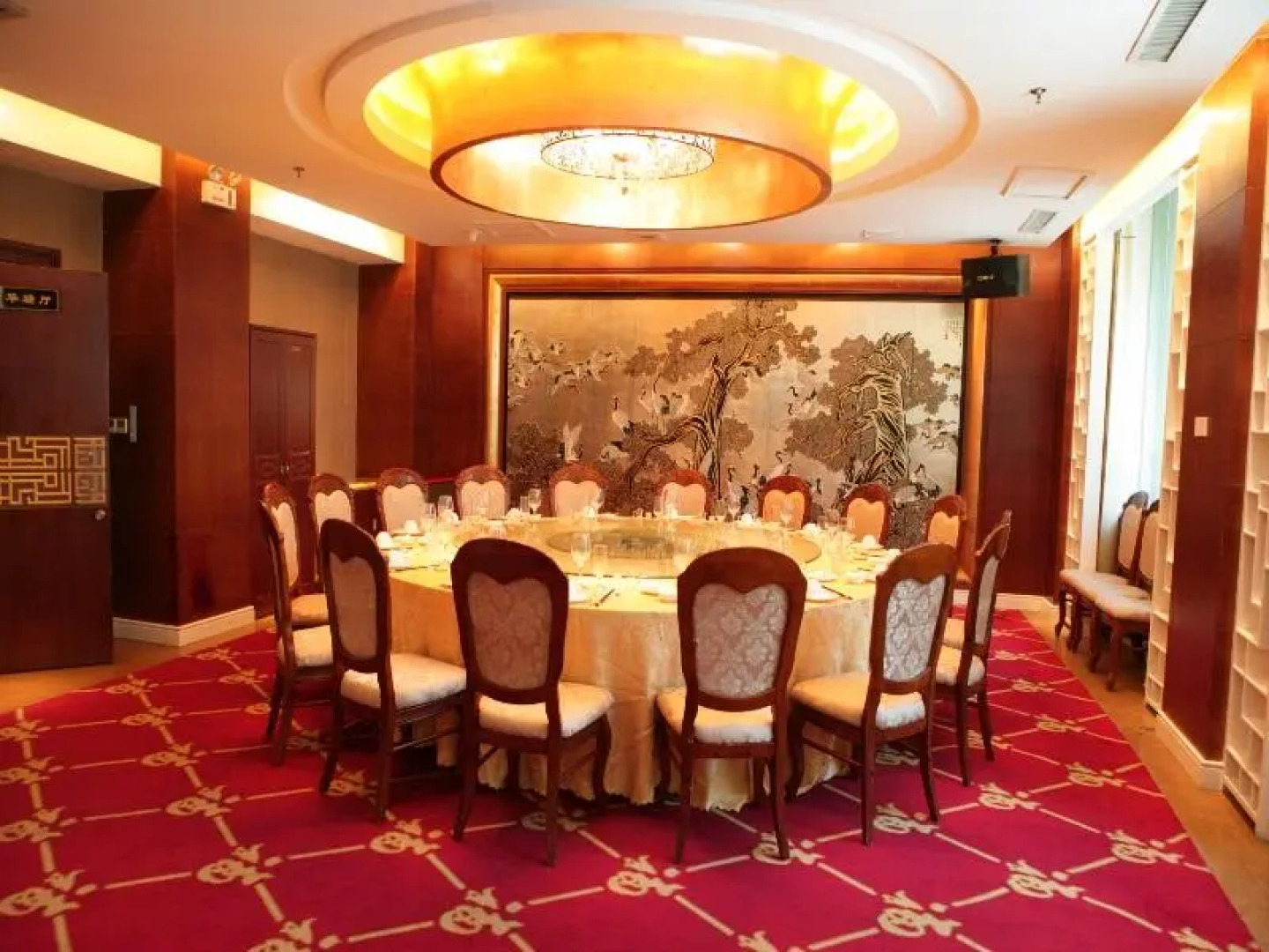 Xinjiang Yili Hotel