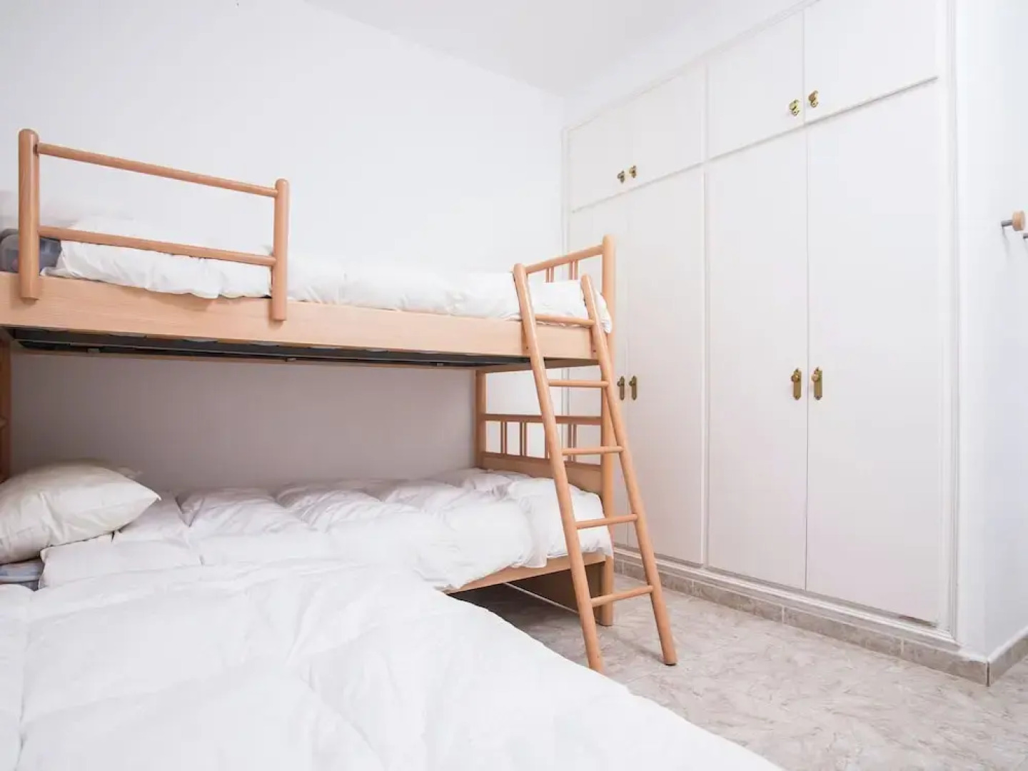 Luxurious Villa St Pere Pescador With Swimming Pool