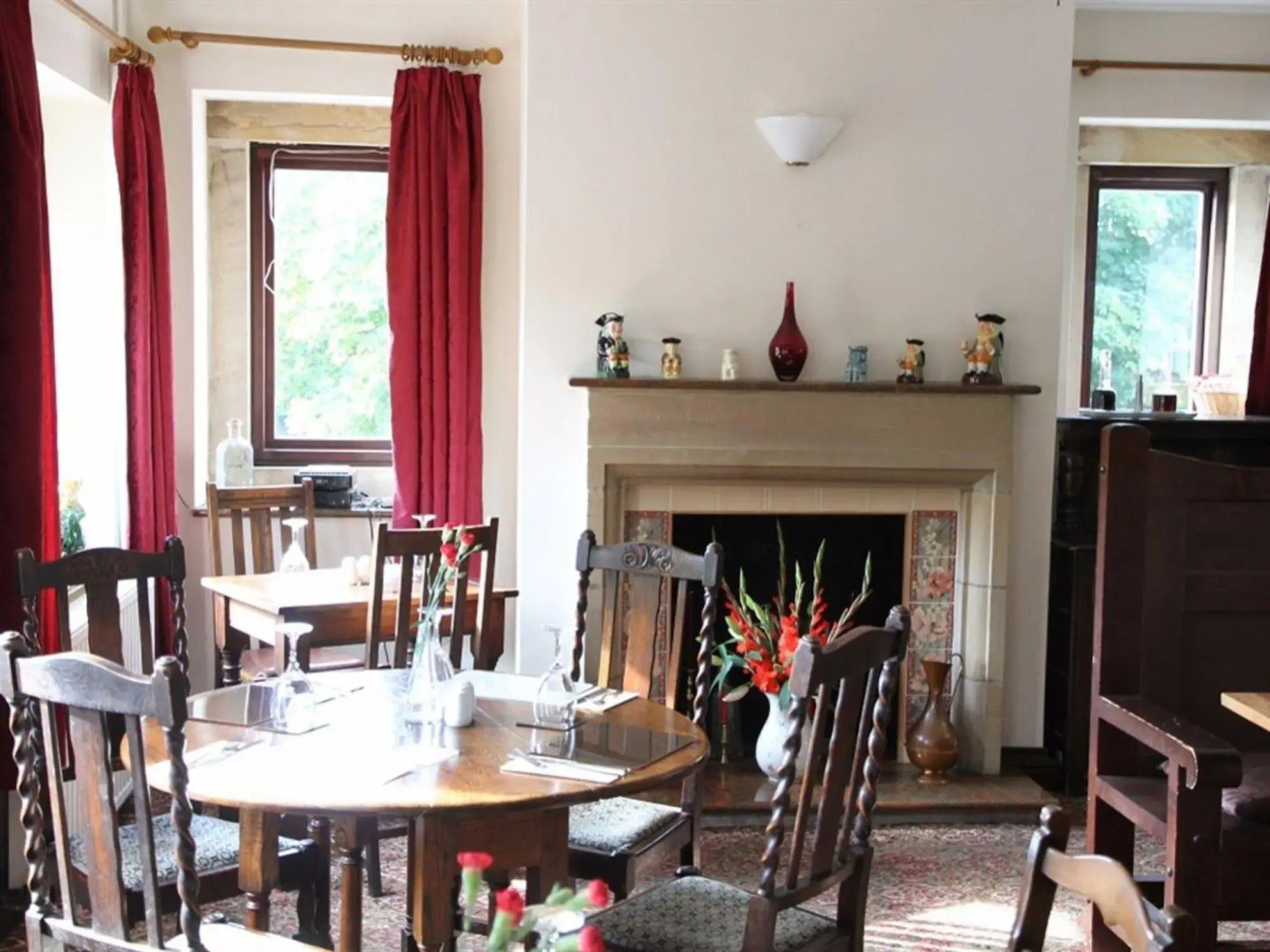 The Jug and Glass Inn