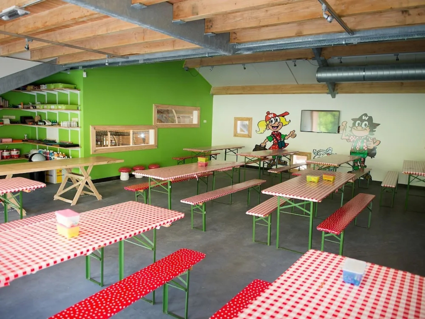 Modern Chalet Near De Veluwe National Park