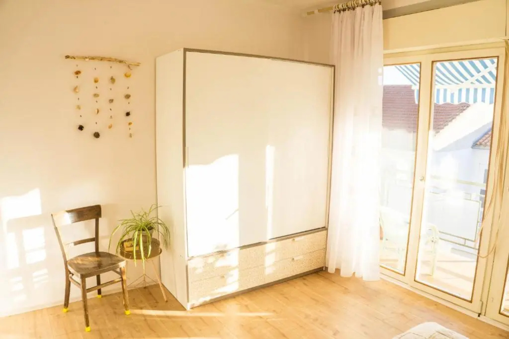 Spacious apartment by the sea 8+4