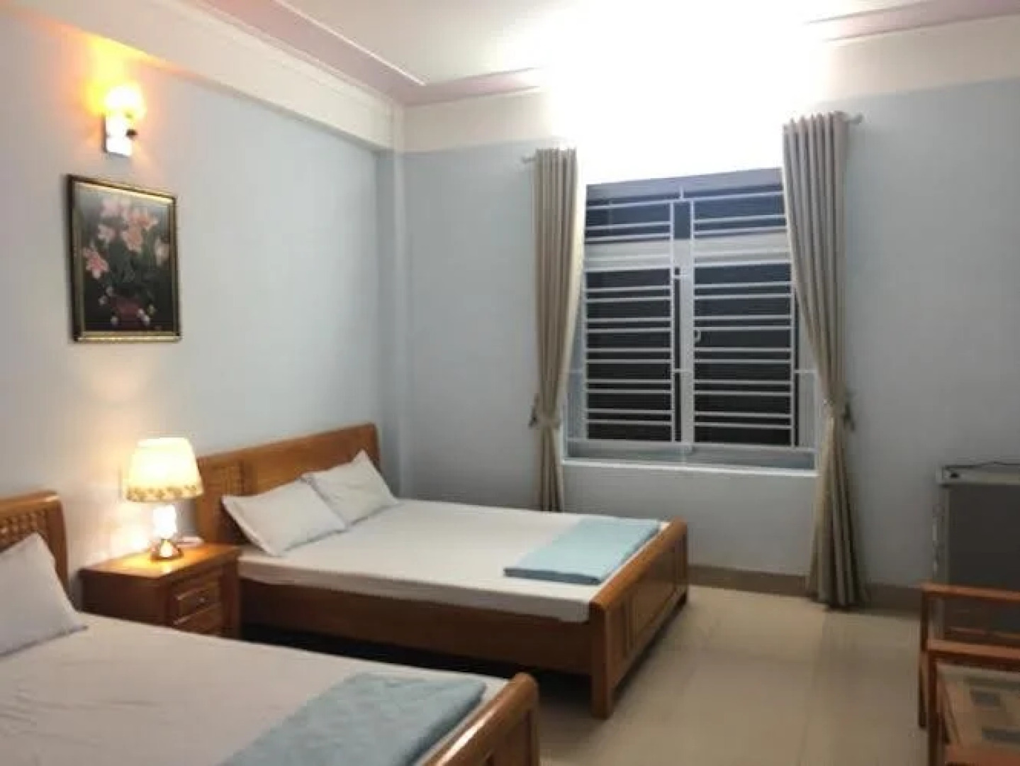 Khach san Tan Truong Son