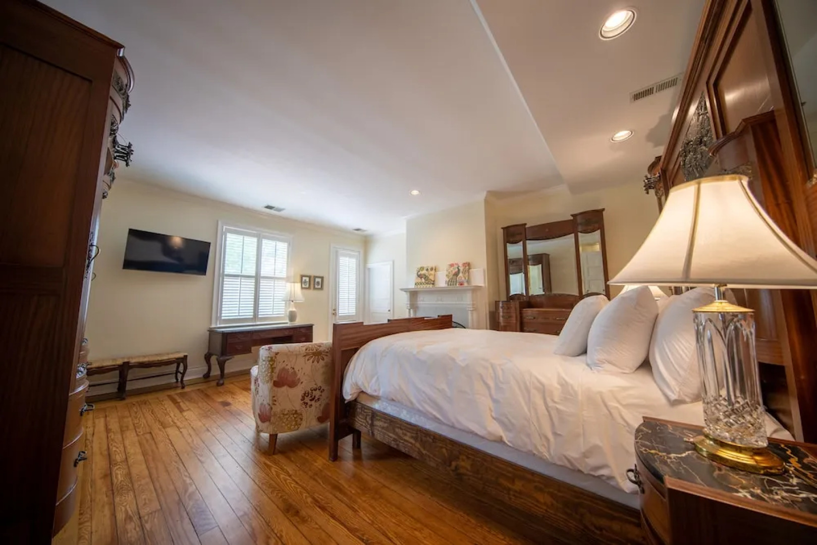 The Edenton Collection-The Granville Queen Inn