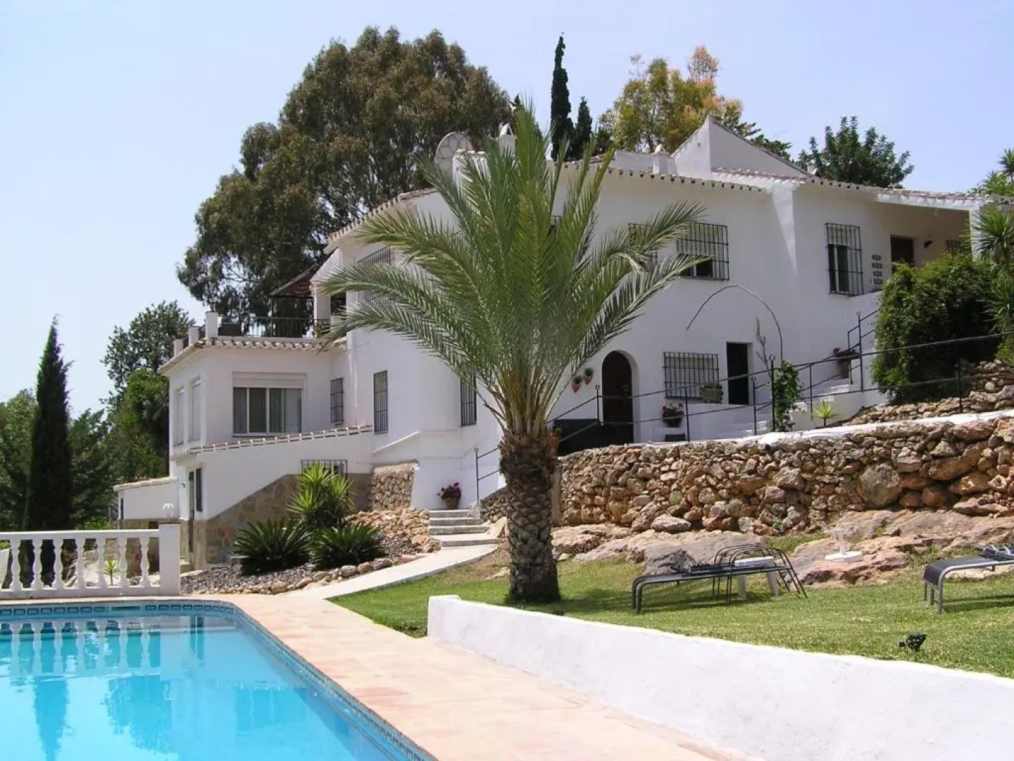 Villa Morera Bed & Breakfast