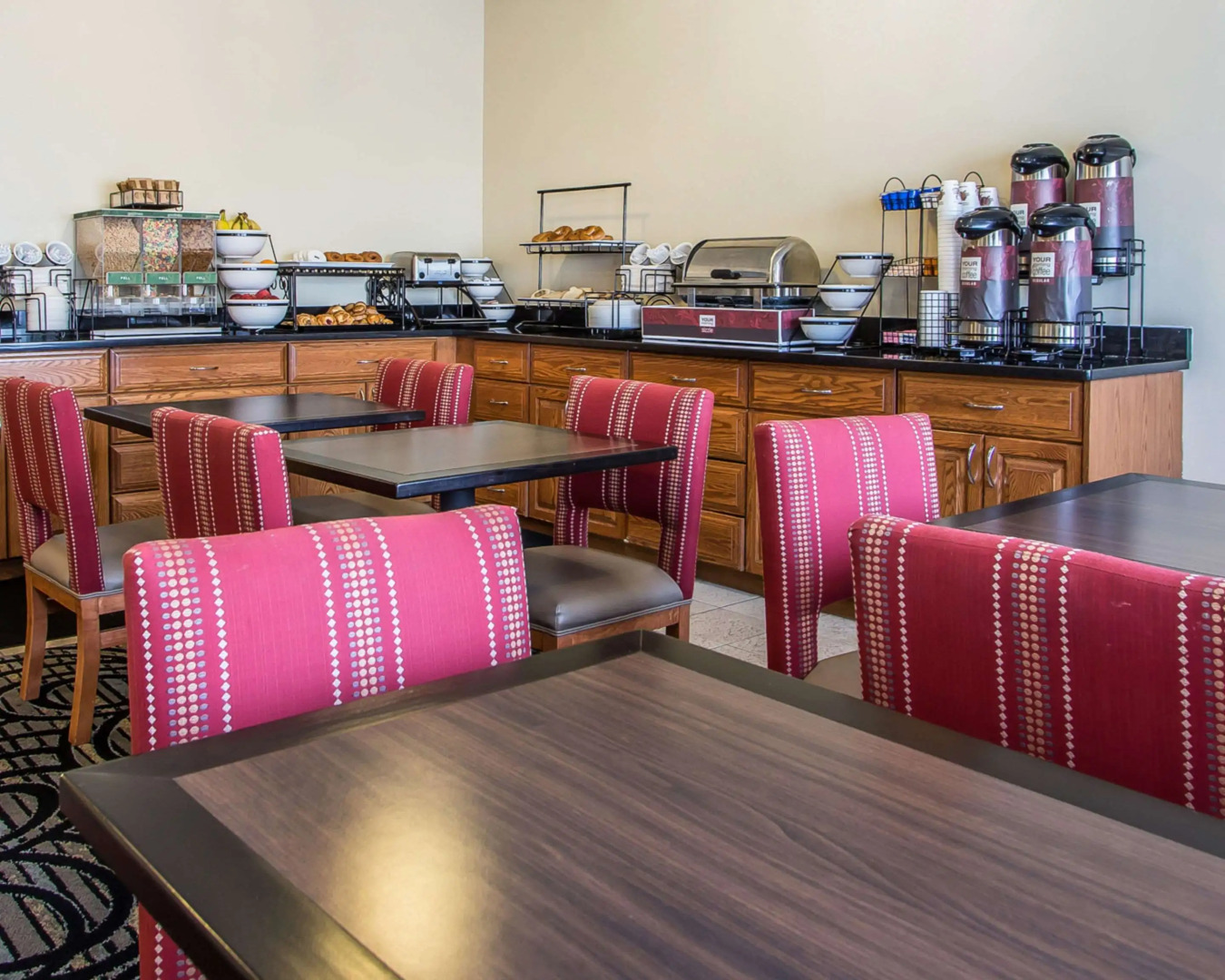 Quality Inn Dayton North - Vandalia