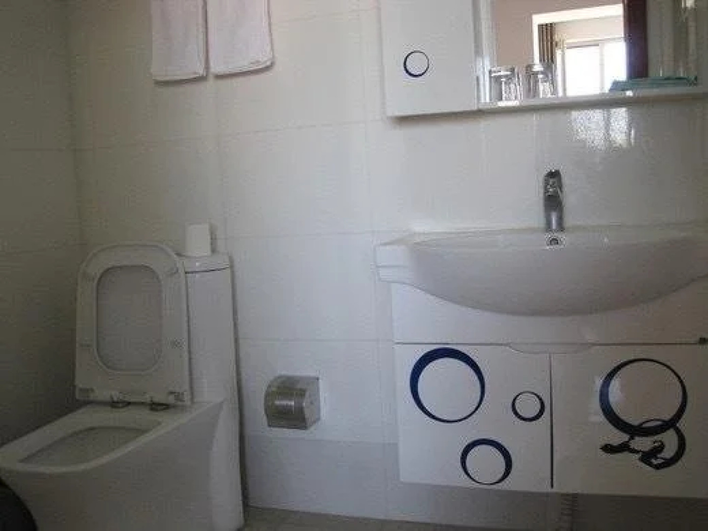 Xinxin Holiday Hotel