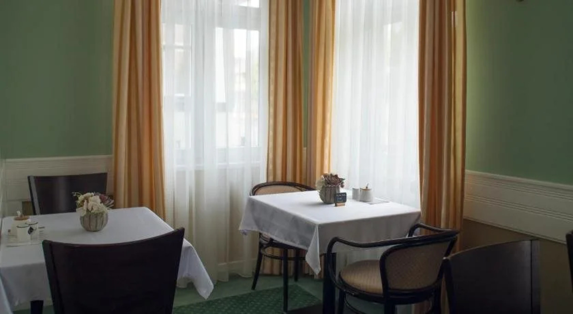 Hotel Zelená Marina