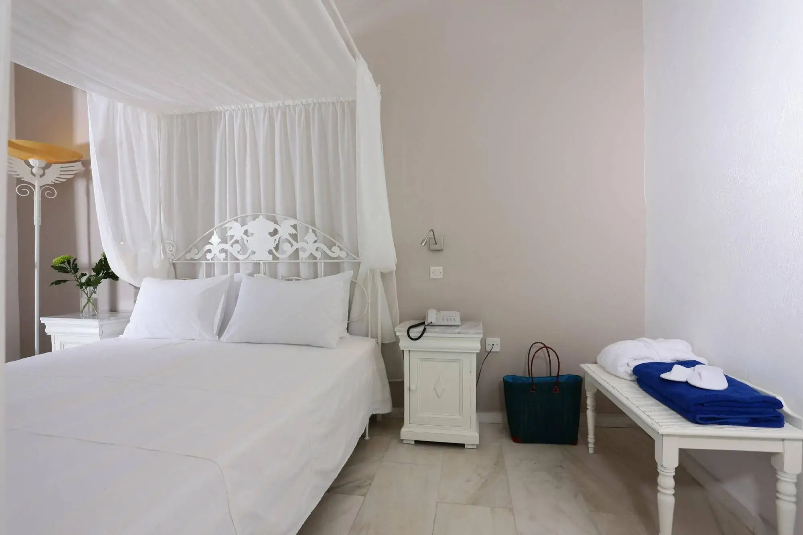 Aphrodite Beach Resort Hotel