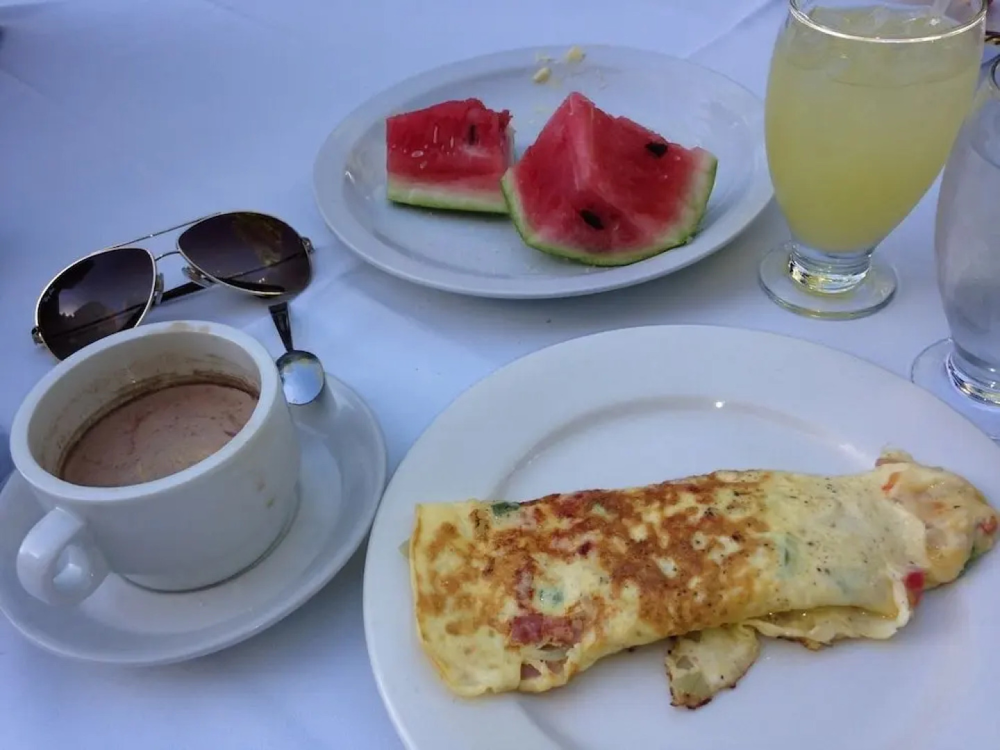 Auber Cayes Guest House