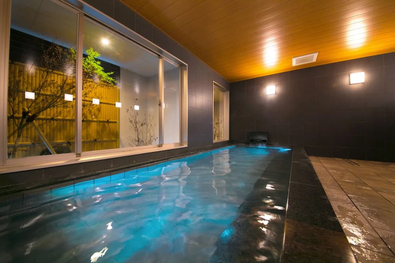 Smile Hotel Anan