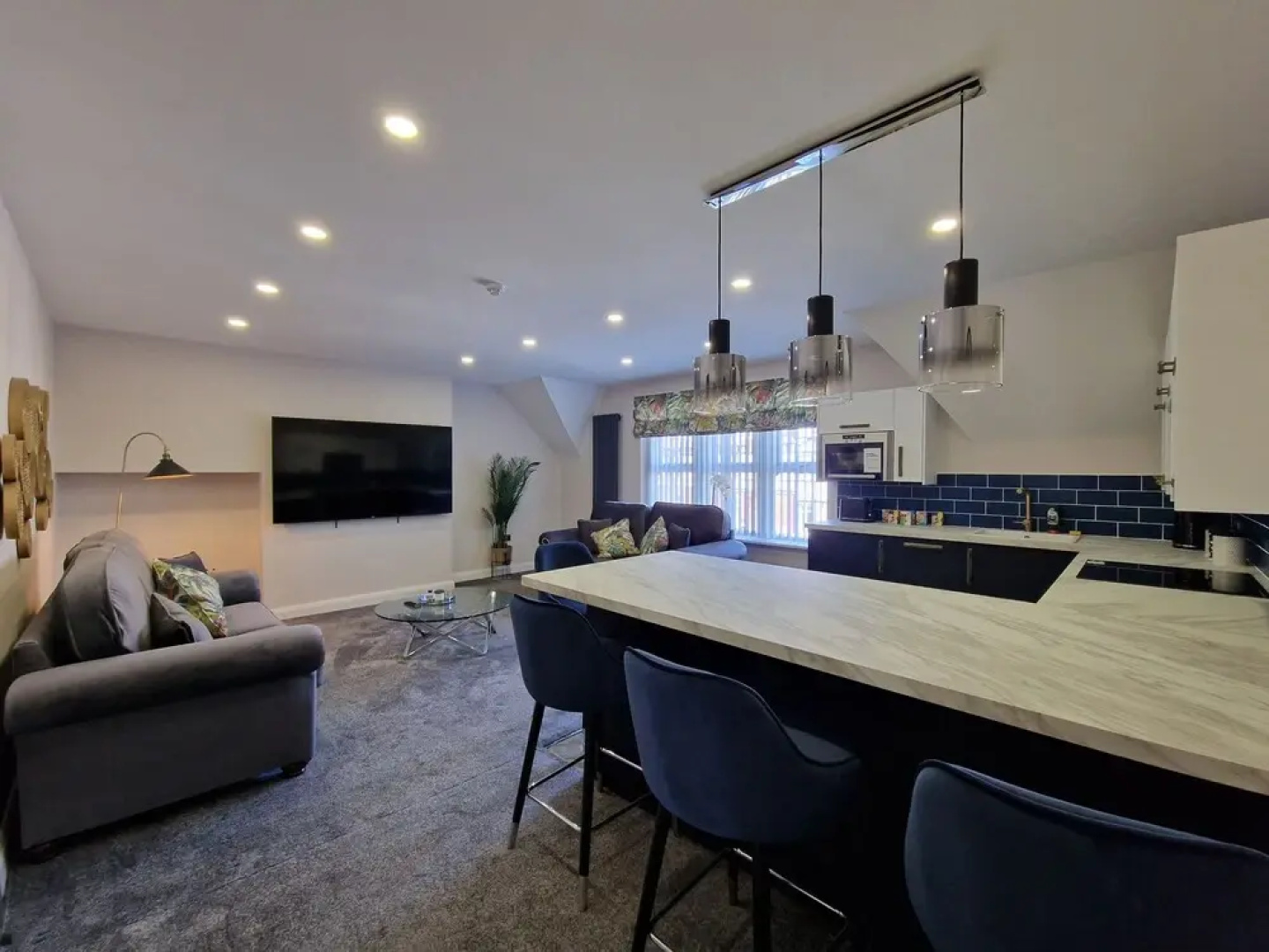 Dysa Clifton Apartments