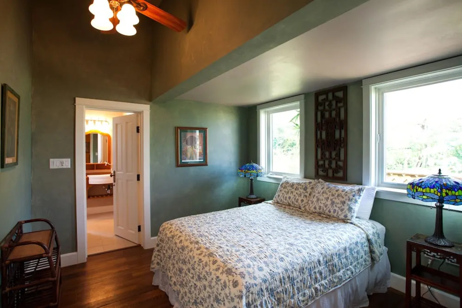 Hermosa Cove Villa Resort and Suites