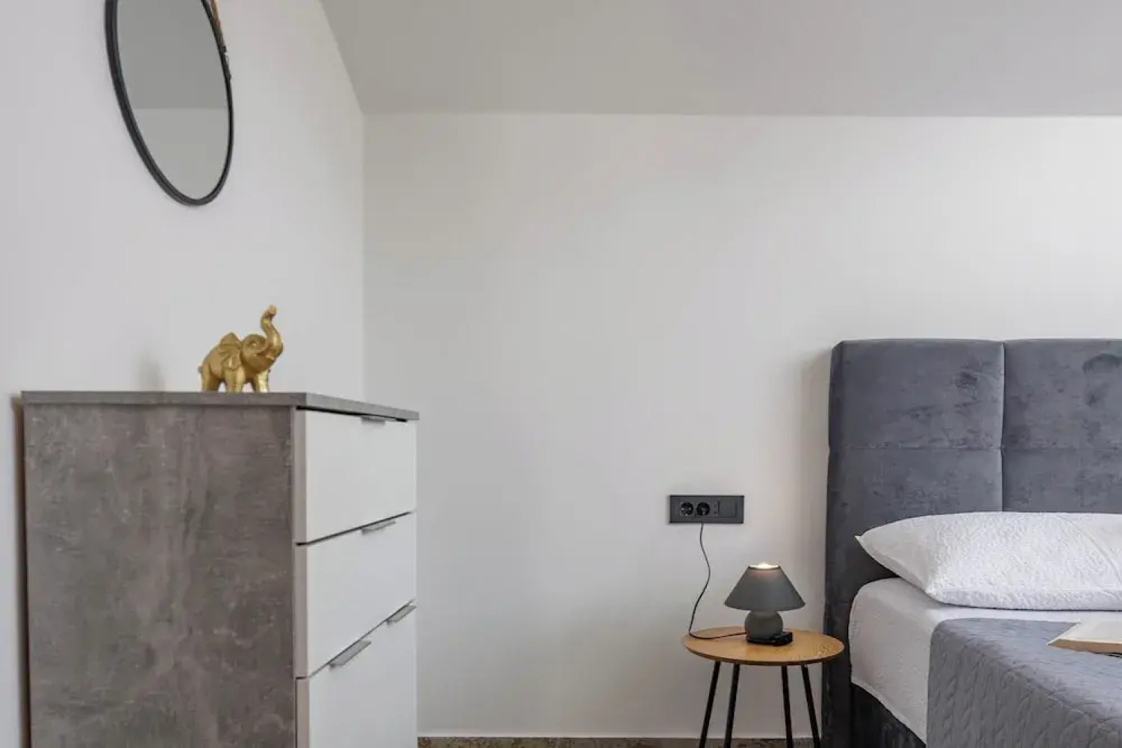 Pool House Beba Tribalj Lake