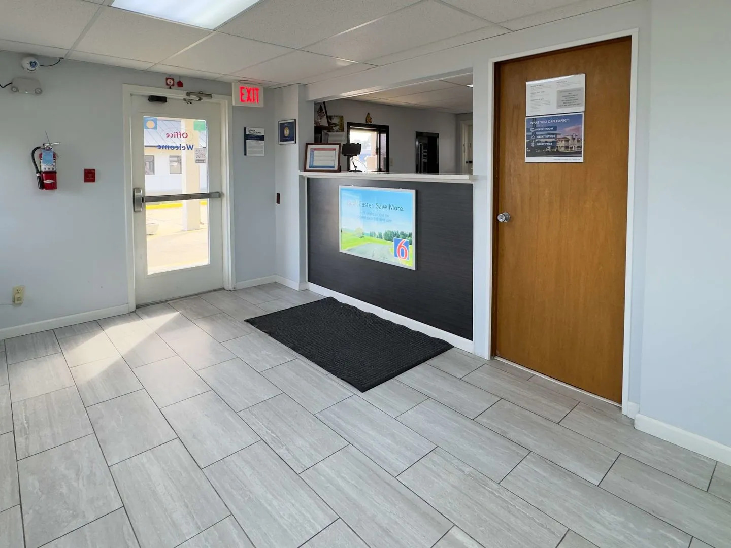 Motel 6 Dyersburg, TN