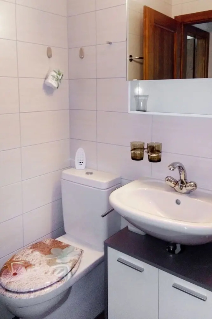 Domino B 48 Leytron in Leytron