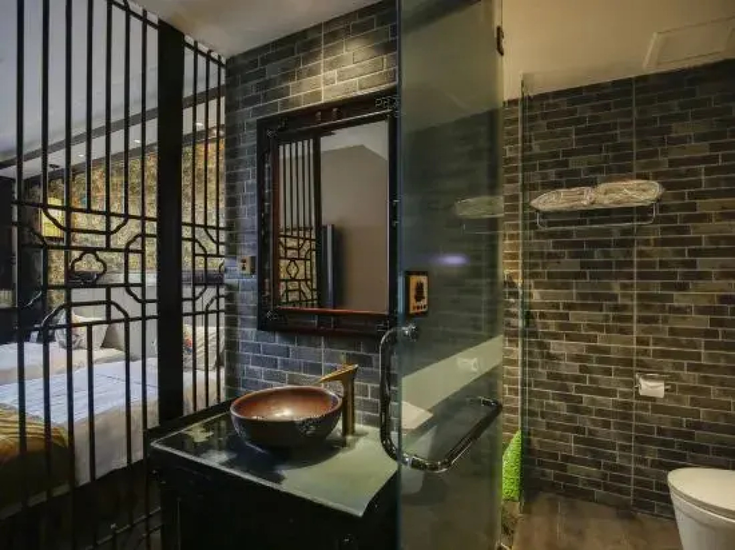 Meishan Yichuan Earl Hotel (Meishan East Railway Station Wanda Plaza)