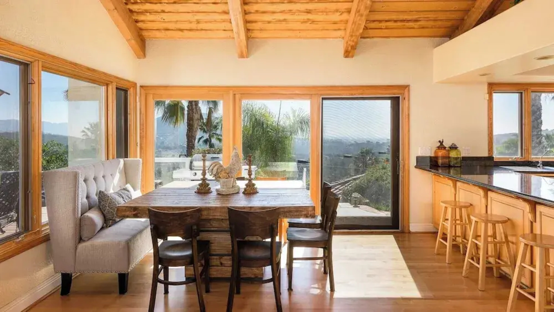 Two Estates w/ Pools, Hot Tubs, Game Rooms, Valley Views & Tennis Court Near Beaches & Wineries