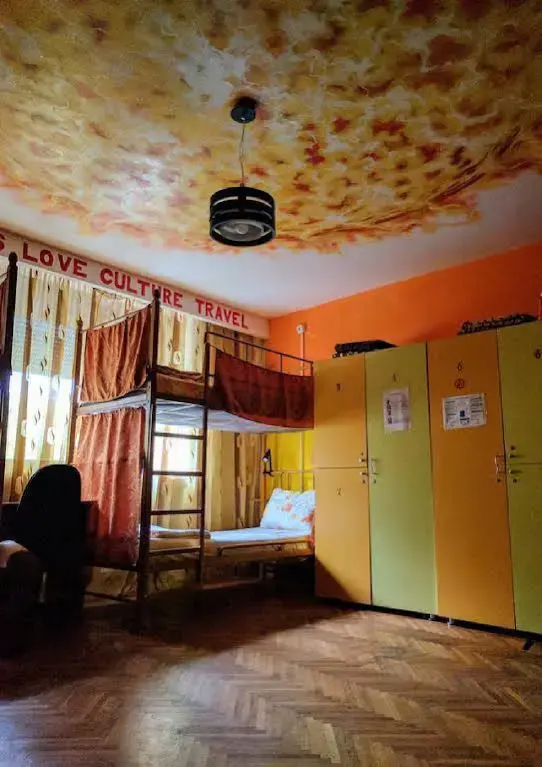 Freeborn Hostel