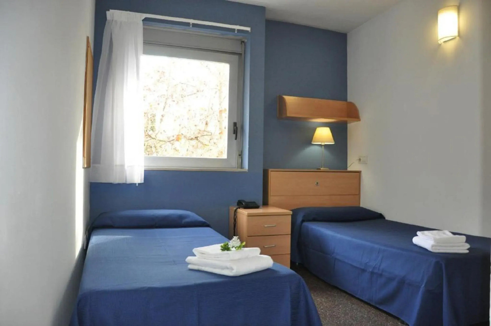 Residencia Universitaria Resa La Ciutadella -Campus Accomodation