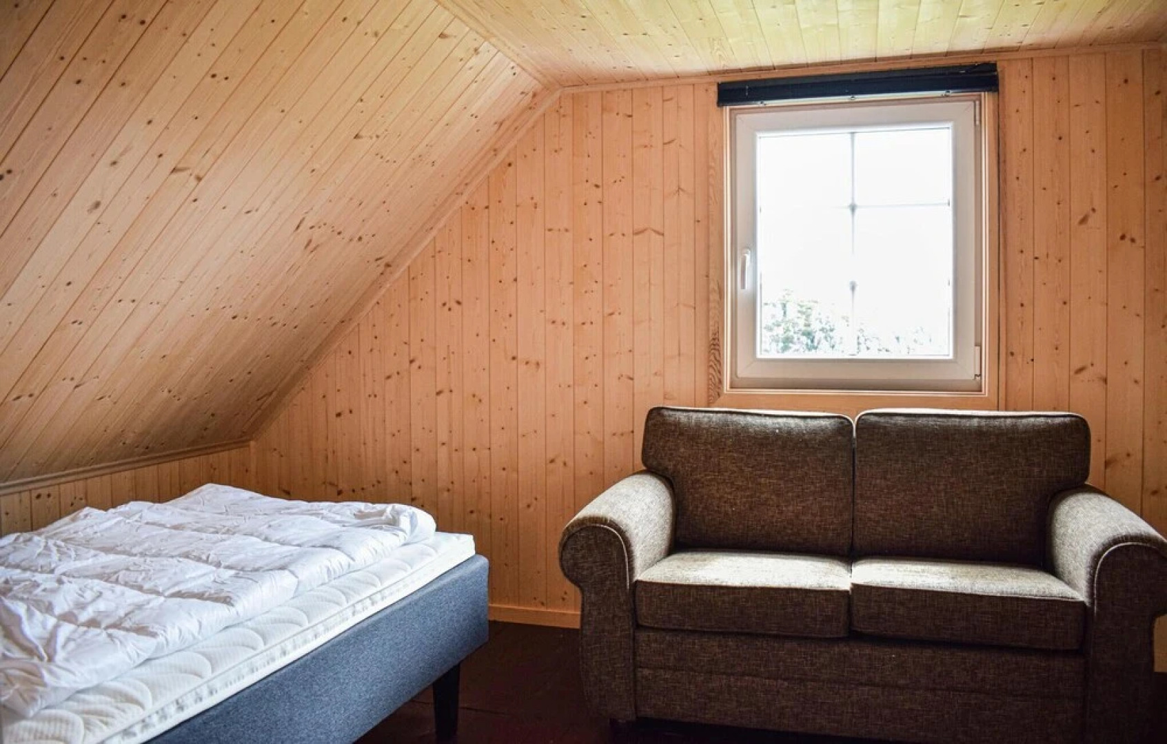 Beautiful Home in Stolmen With 2 Bedrooms