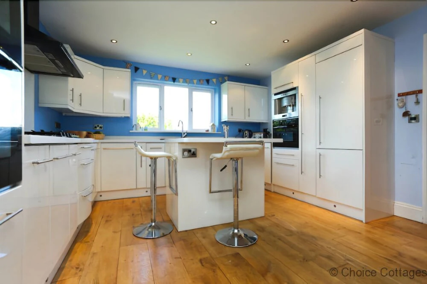 Croyde Waves 4 Bedrooms