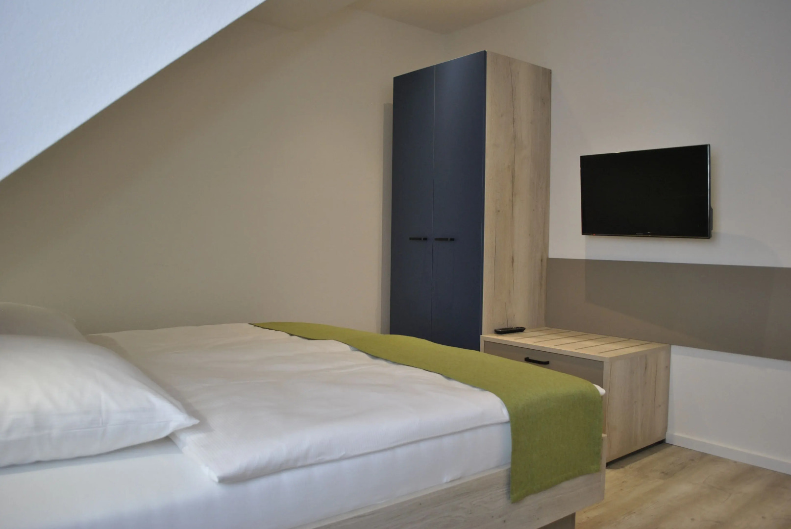 Caesaro Hotel & Pizzeria