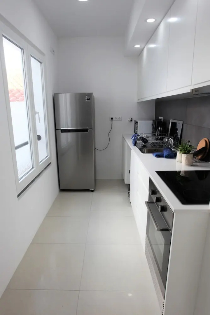 Apartments Hintze Ribeiro by GreenVacations