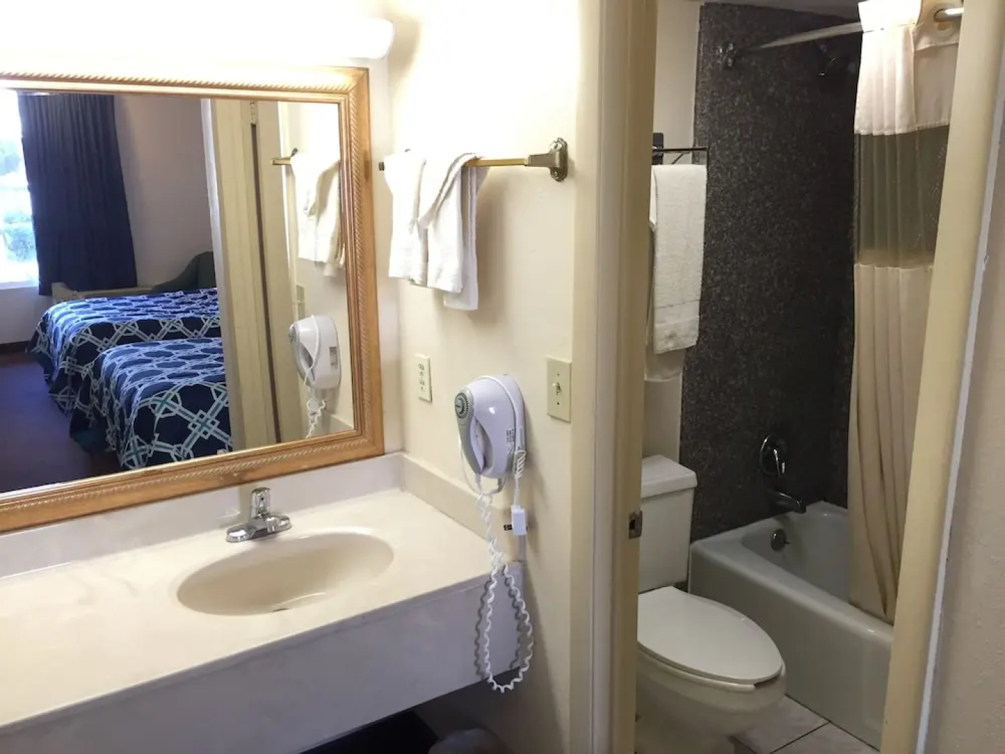 Budget Inn of DeLand
