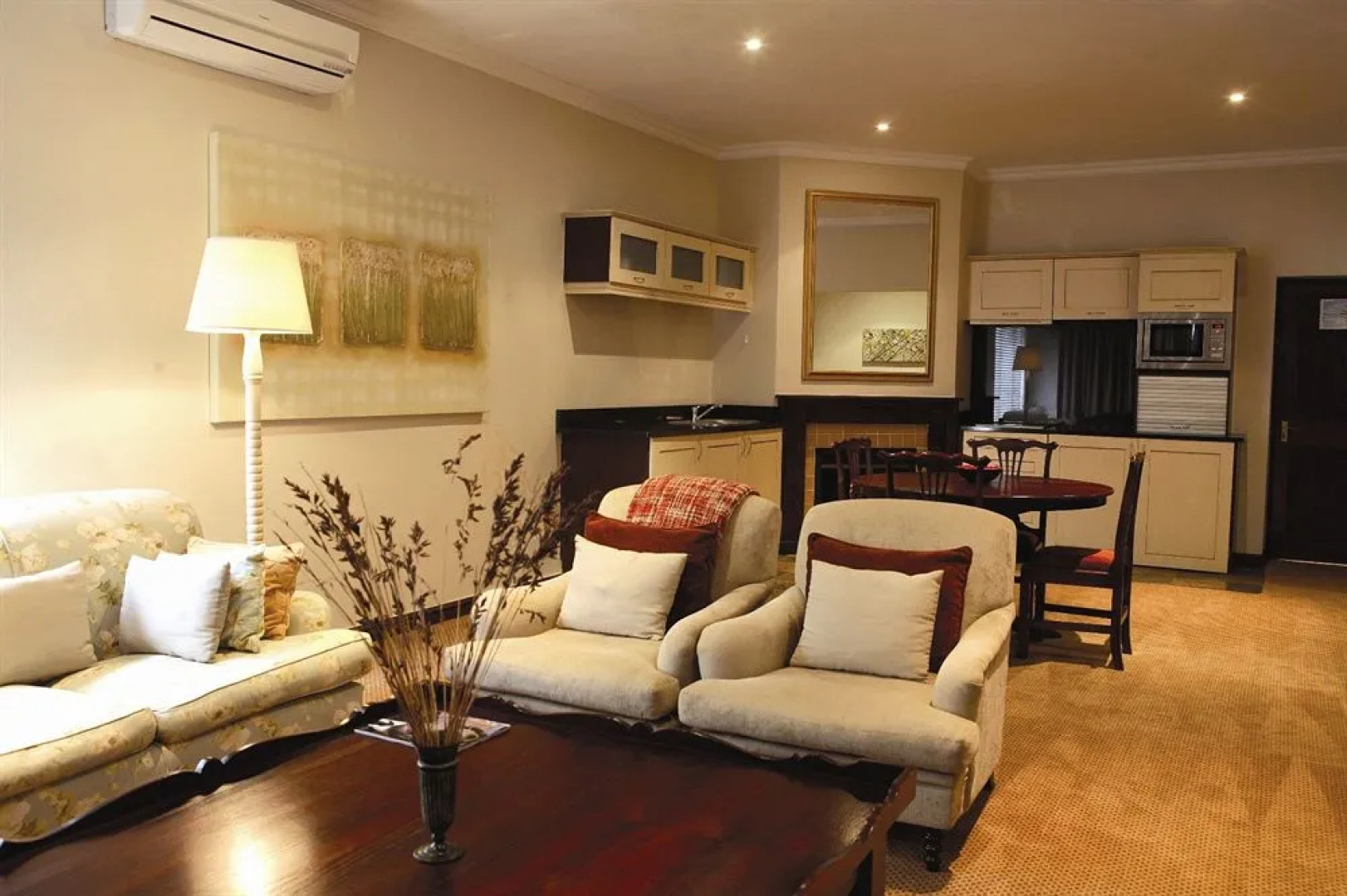 Lake Pleasant Living