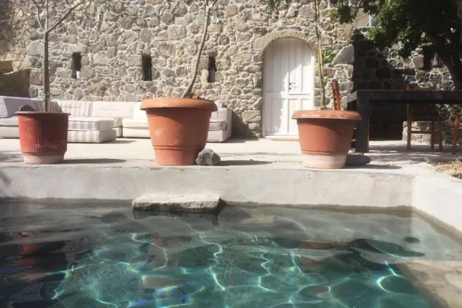 My Old Stone House in a 2 000 sqm private garden with Fab Glamping Tent