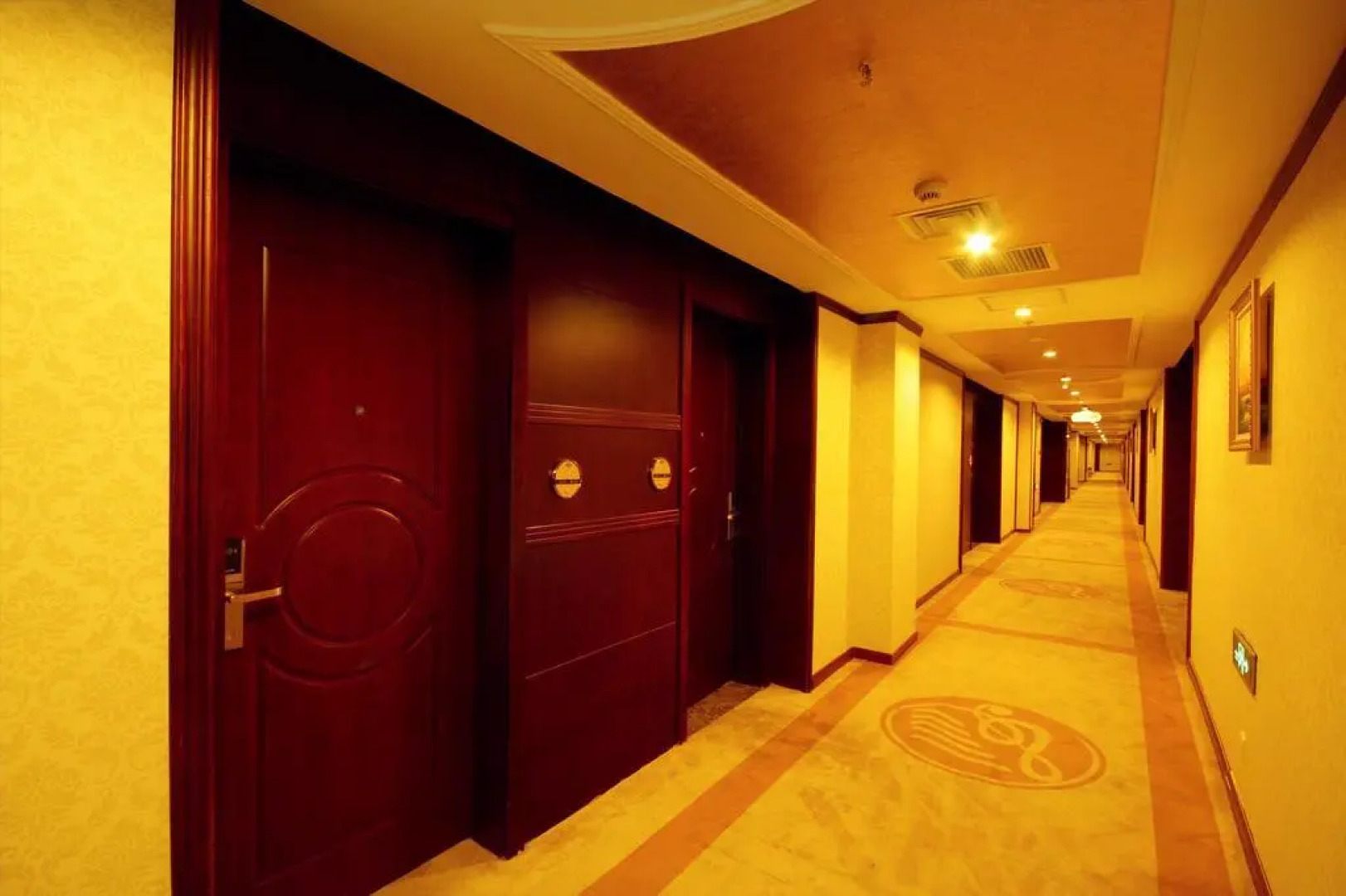 Weiluola Hotel Xiamen