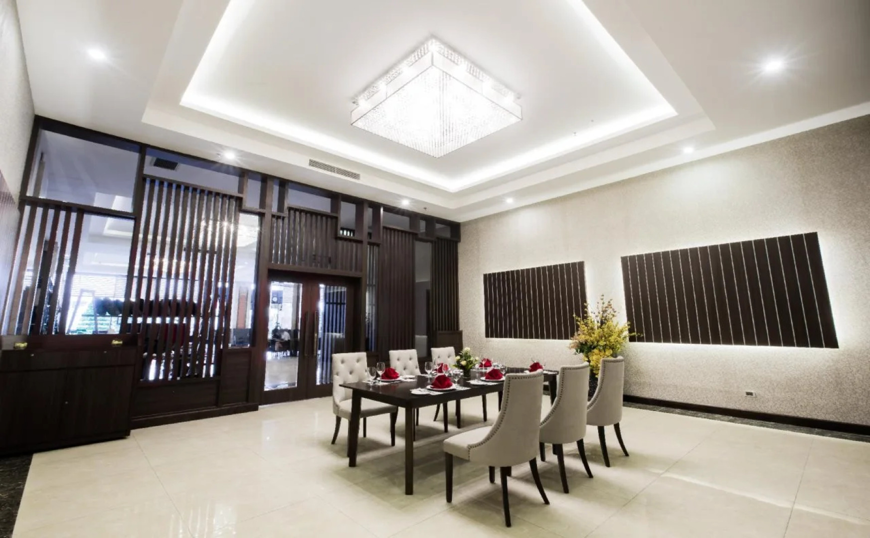 Muong Thanh Grand Hoang Mai Hotel