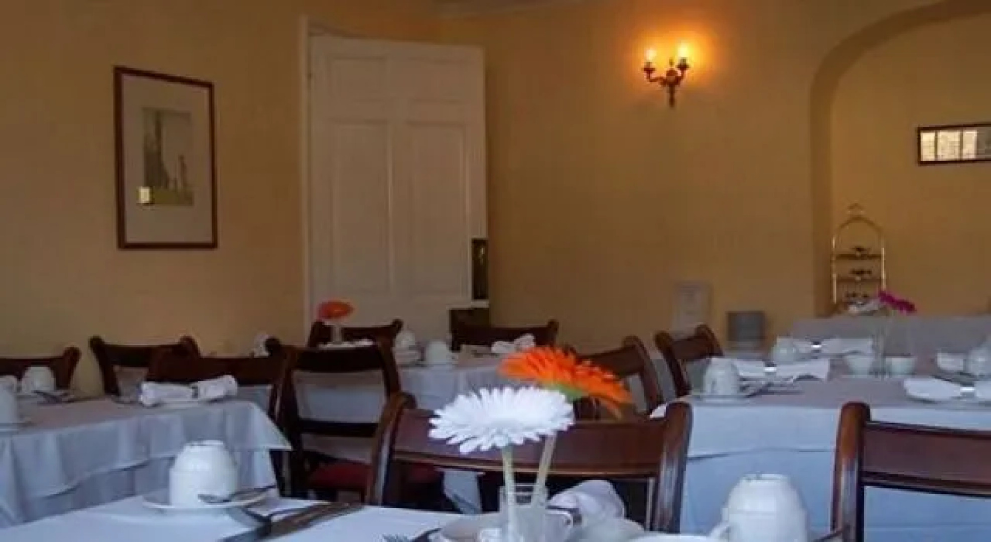 Rounceval House Hotel