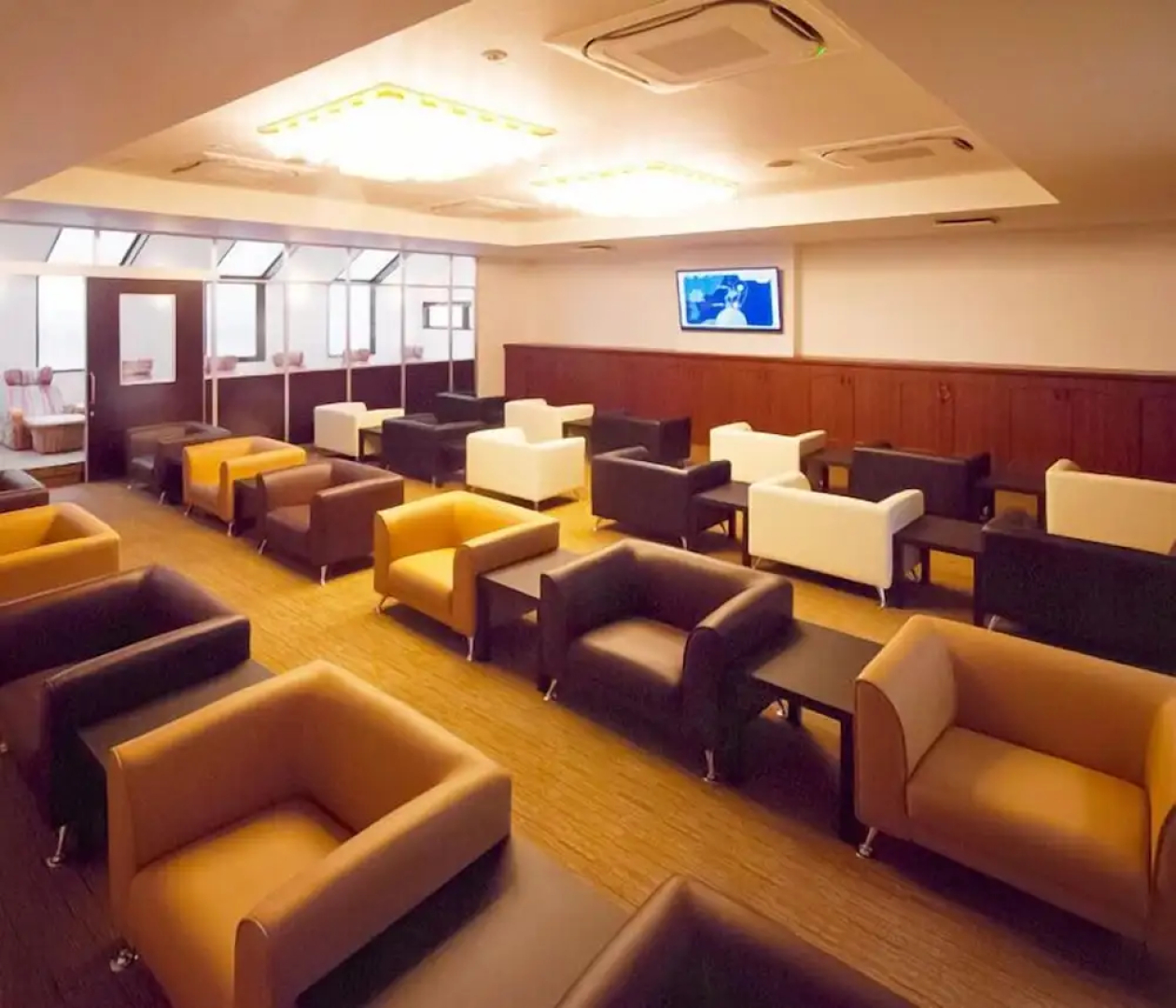 Sauna & Capsule Hotel Hollywood - Caters to Men