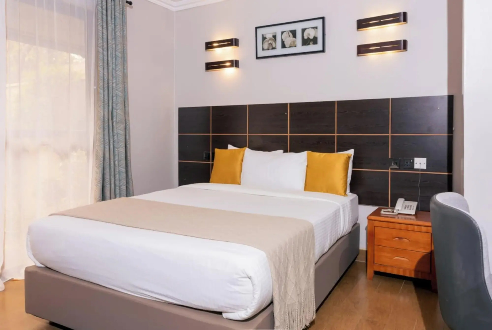 Eseriani The Hotel