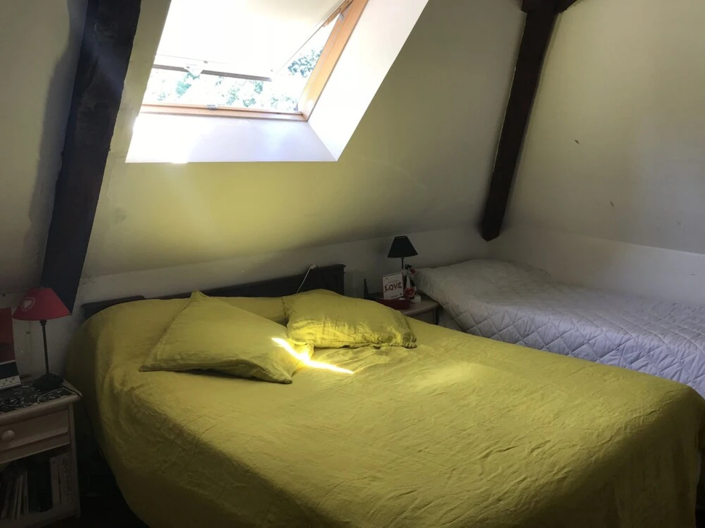 Chateau de Sainte Colombe Sur Gand