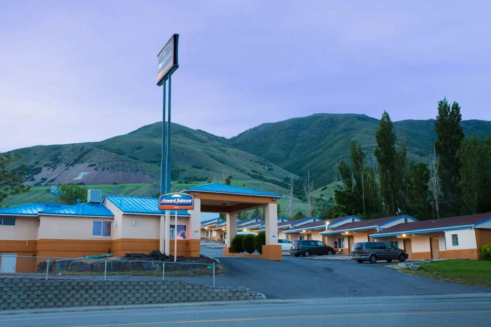 Howard Johnson Inn - Brigham City