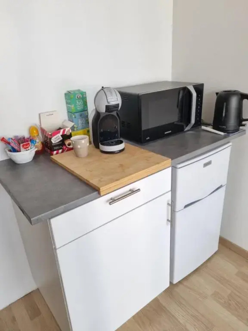 Ravissant Studio avec piscine privée et jardin