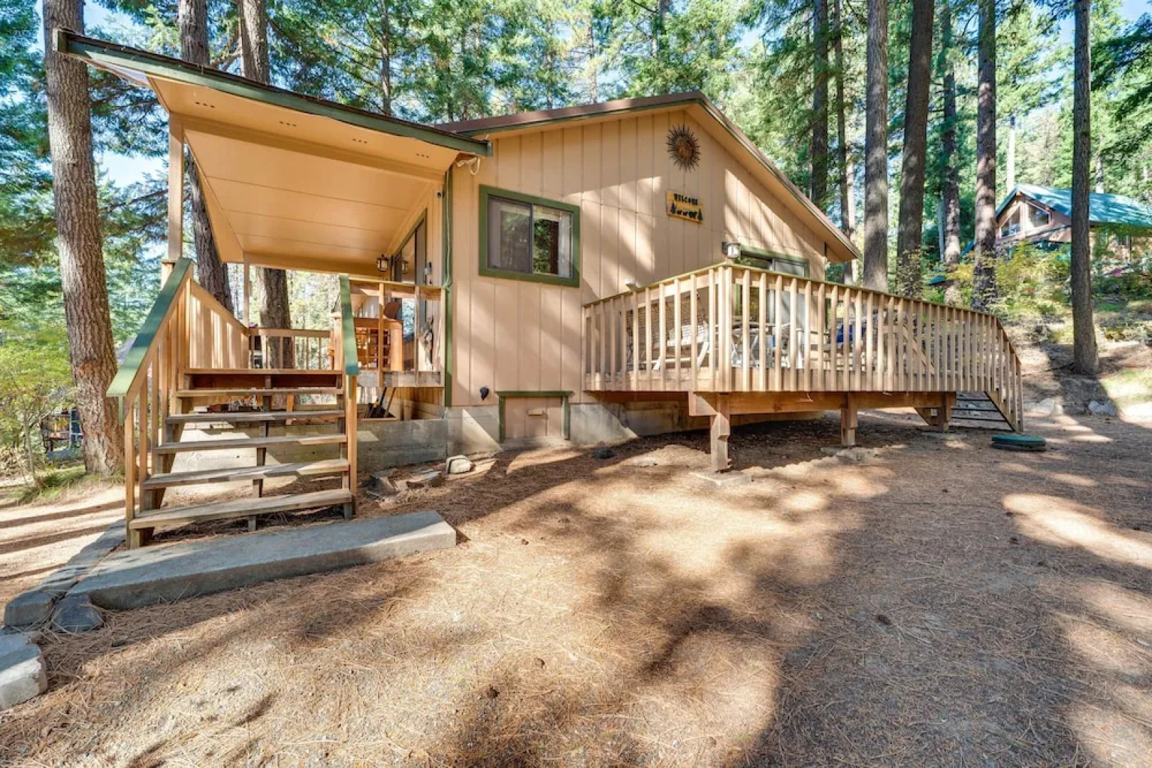 Ronald Cabin w/ Private Deck: Near Cle Elum Lake!